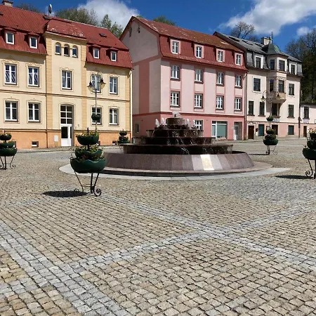 Bytovy Apartman - *